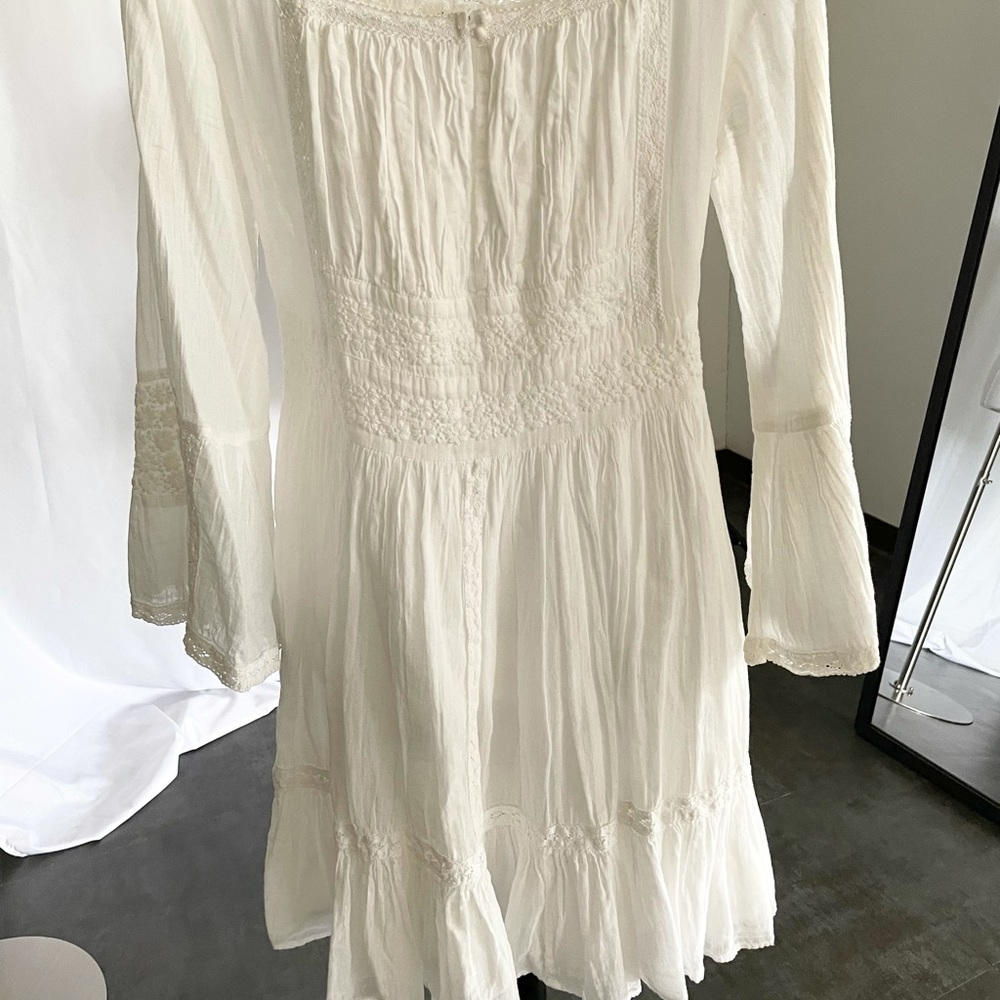 2Bella white dress! Size S